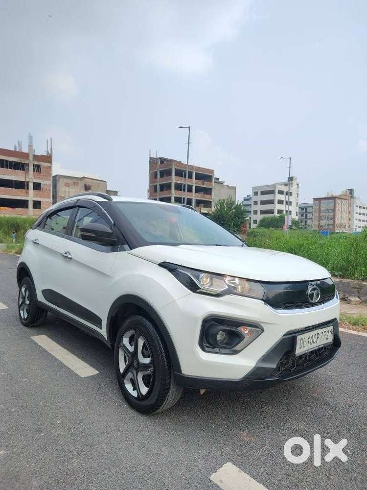 Tata Nexon 1.5 Revotorq Xm (s), 2021, Diesel