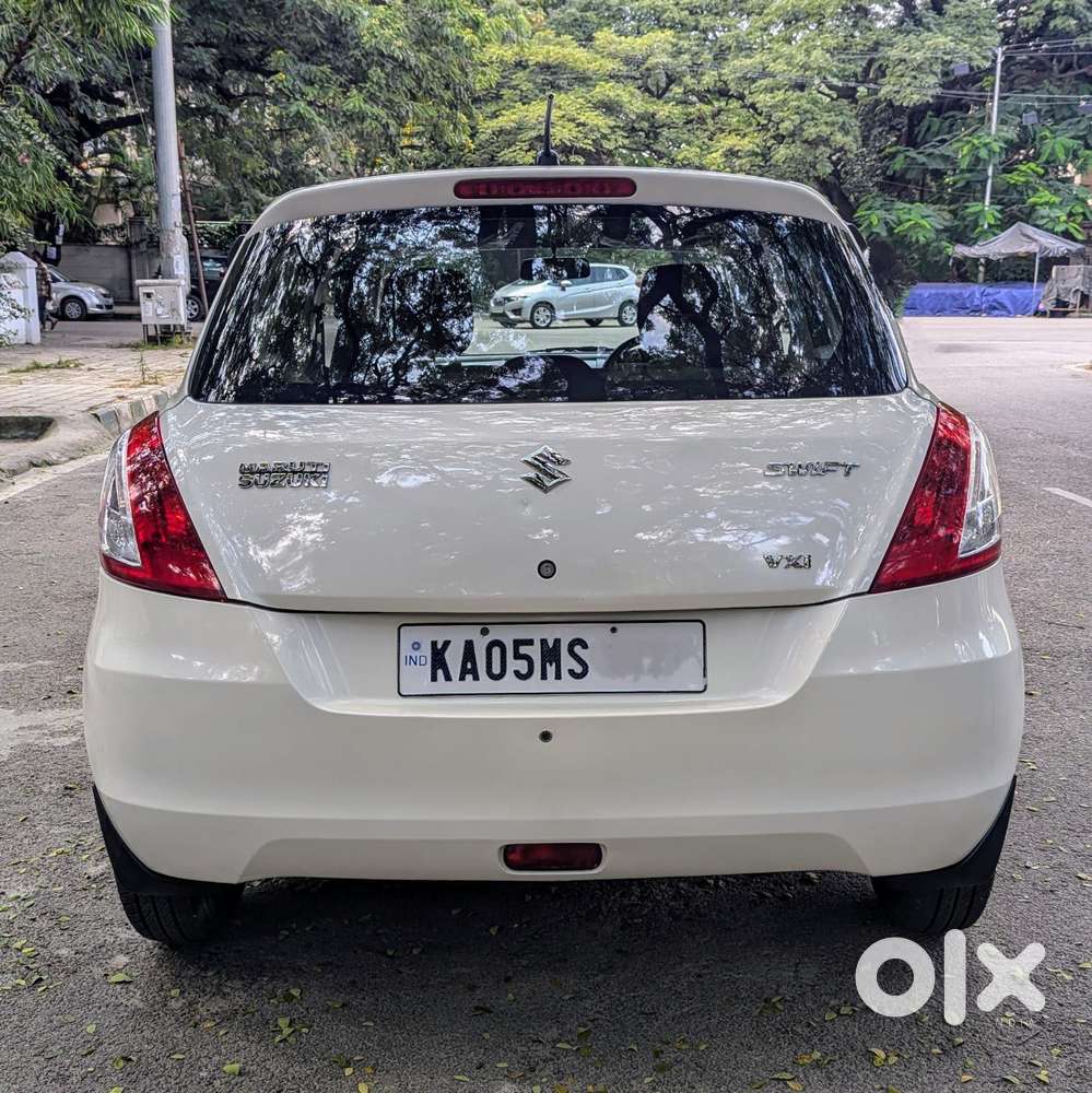 Maruti Suzuki Swift Vxi, 2016, Petrol