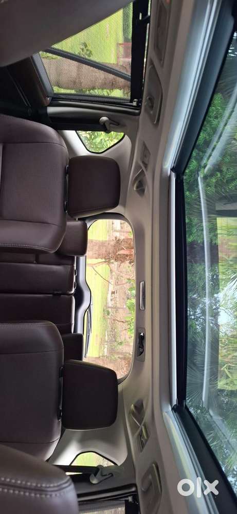 Toyota Innova Hycross 2.0 Zx Hybrid 7 Str, 2024, Petrol