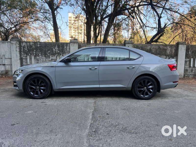 Skoda Superb 2.0 Sportline Tsi At, 2021, Petrol