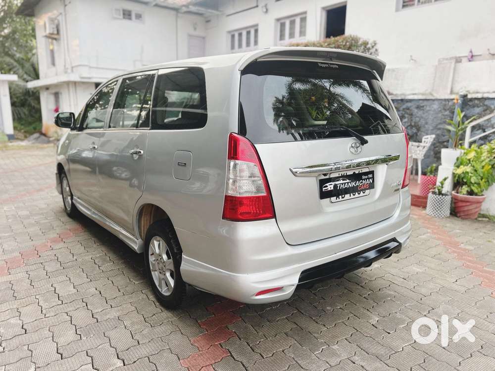 Toyota Innova Aero Gx Diesel 8 Seater, 2012, Diesel