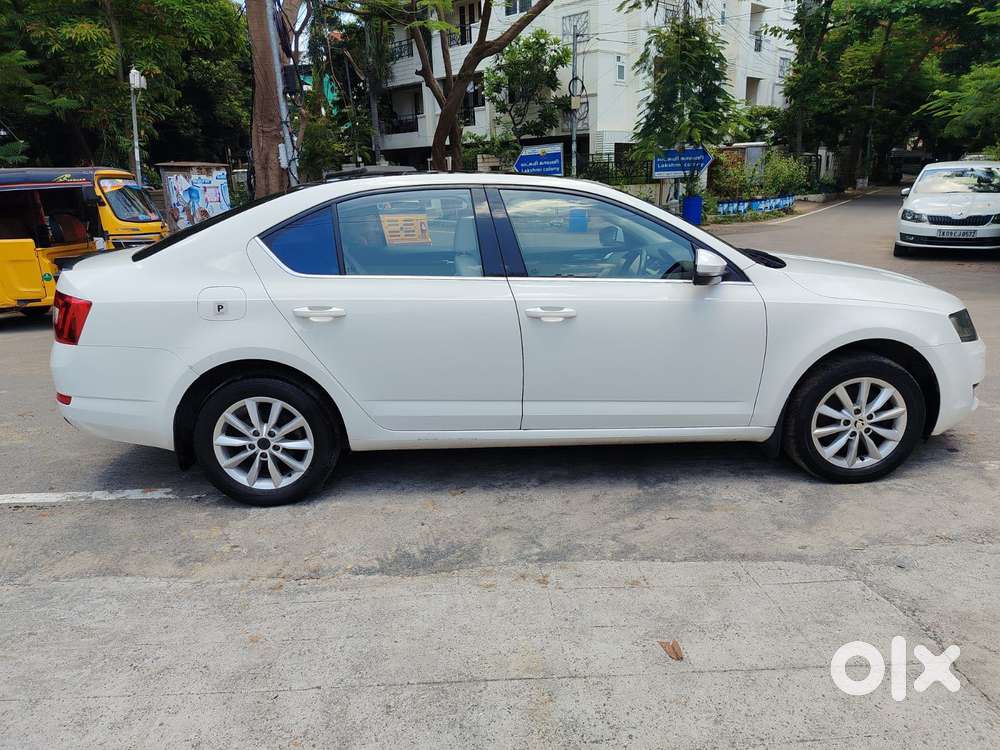 Skoda Octavia 2013-2017 Ambition 1.8 Tsi At, 2015, Petrol