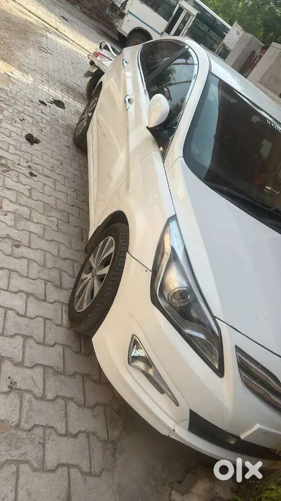 Hyundai New Verna Sx O 2014