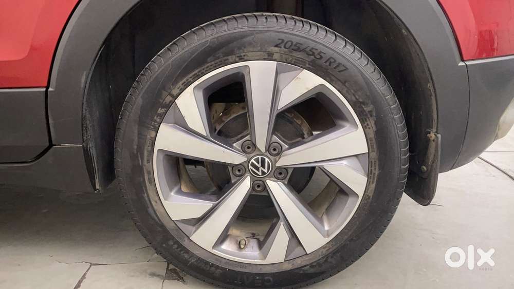 Volkswagen Taigun Topline 1.0 Tsi At (electric Seats), 2022, Petrol