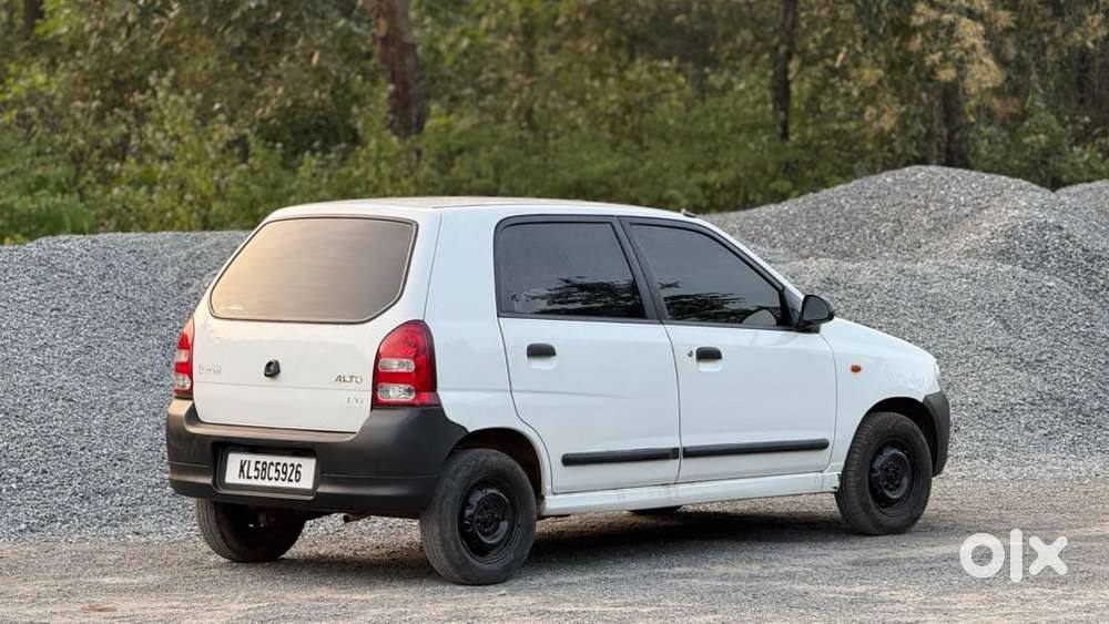 2009 Maruti Suzuki Petrol Manual Car
