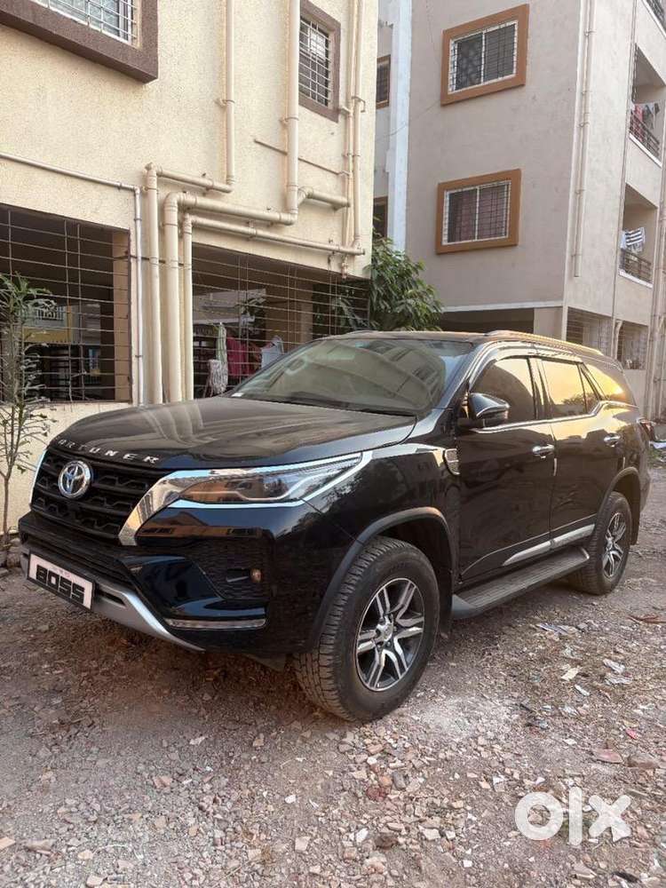 Toyota Fortuner 2025 Diesel 15500 Km Driven