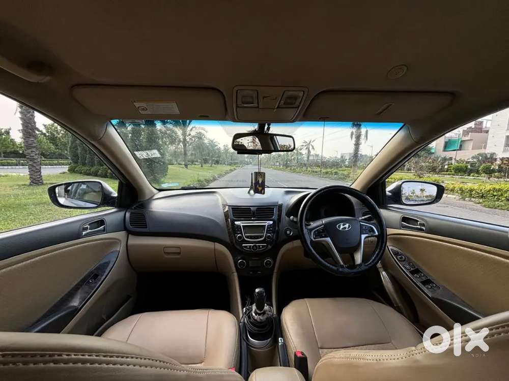 Hyundai Verna 2015 Fluidic Diesel Manual
