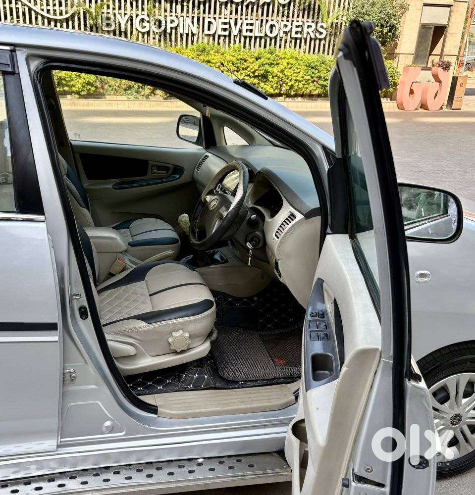 Toyota Innova 2.5 Gx 7 Str Bs-iii, 2014, Diesel