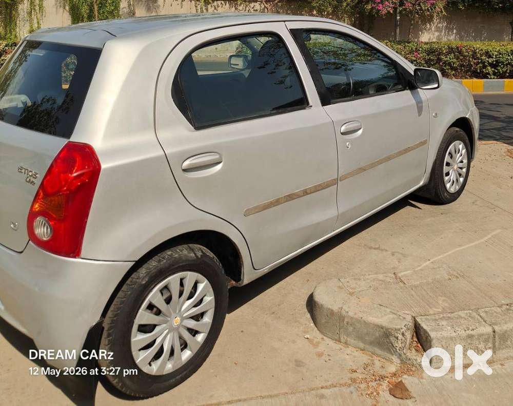 Toyota Etios Liva 2011-2012 G, 2012, Cng & Hybrids