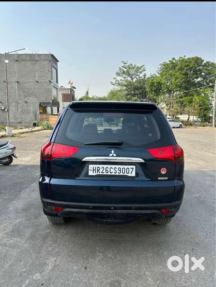 2015 Mitsubishi Pajero Sport