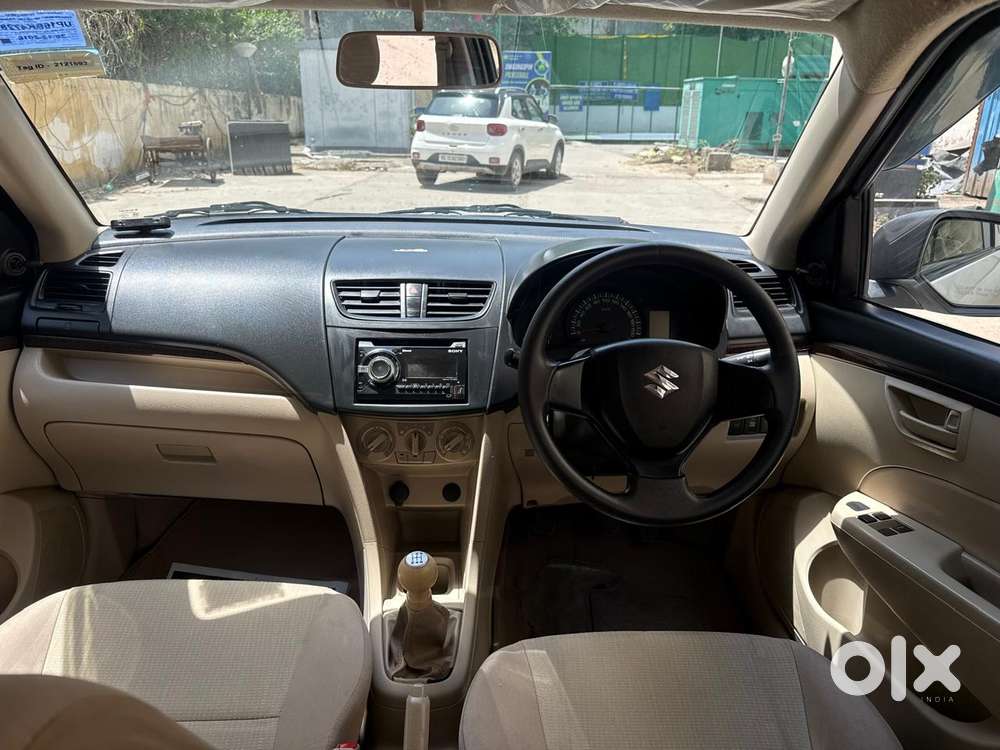 Maruti Suzuki Swift Dzire 1.2 Lxi Bsiv, 2016, Petrol