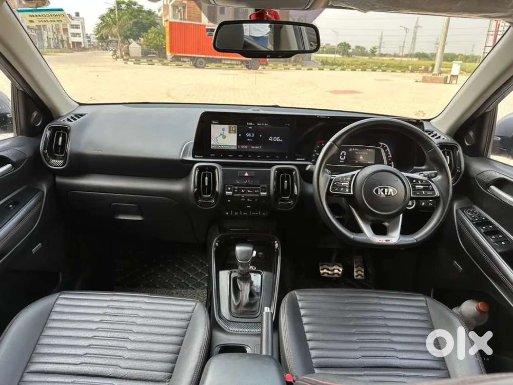 Kia Sonet 2021 Diesel Well Maintained