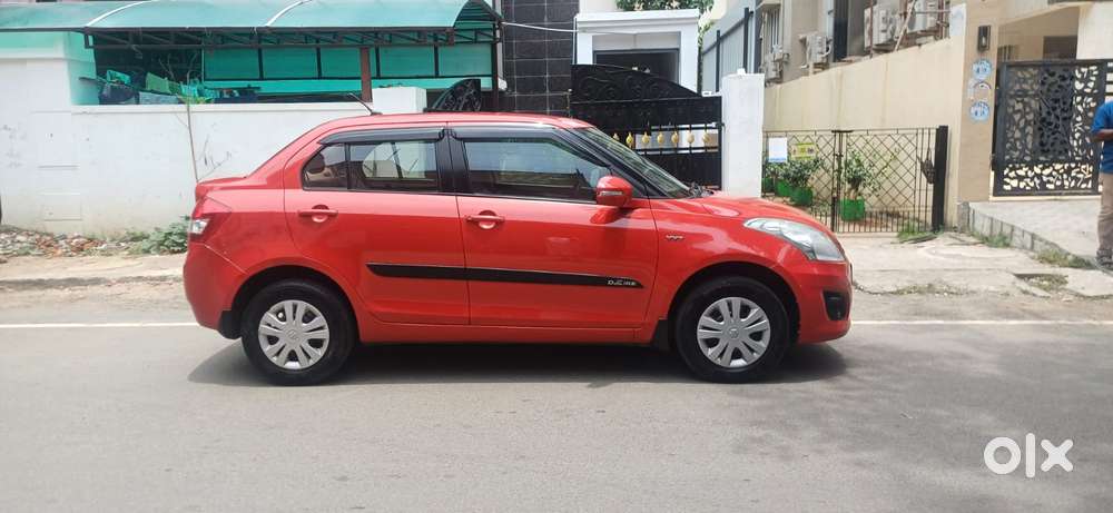 Maruti Suzuki Swift Dzire 1.2 Vxi Bsiv, 2015, Petrol