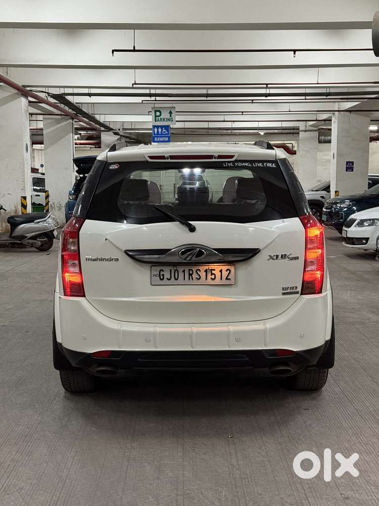Mahindra Xuv500 2.2 W10 Sportz Edition At, 2016, Diesel