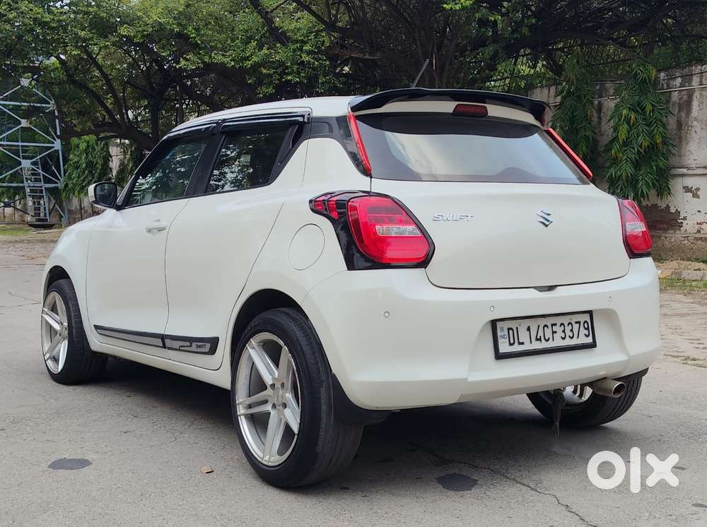 Maruti Suzuki Swift Vxi + Manual, 2021, Petrol