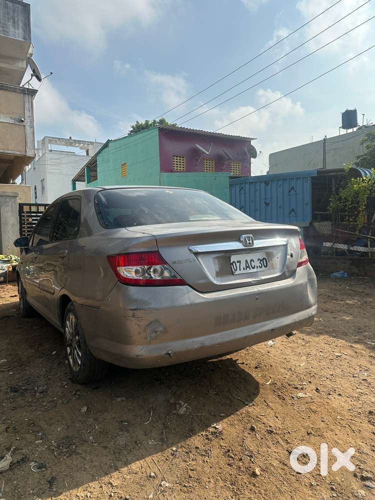 Honda City 2004 Petrol 77000 Km Driven