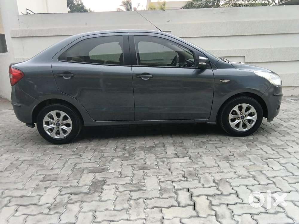 Ford Figo Aspire Titanium Automatic, 2016, Petrol