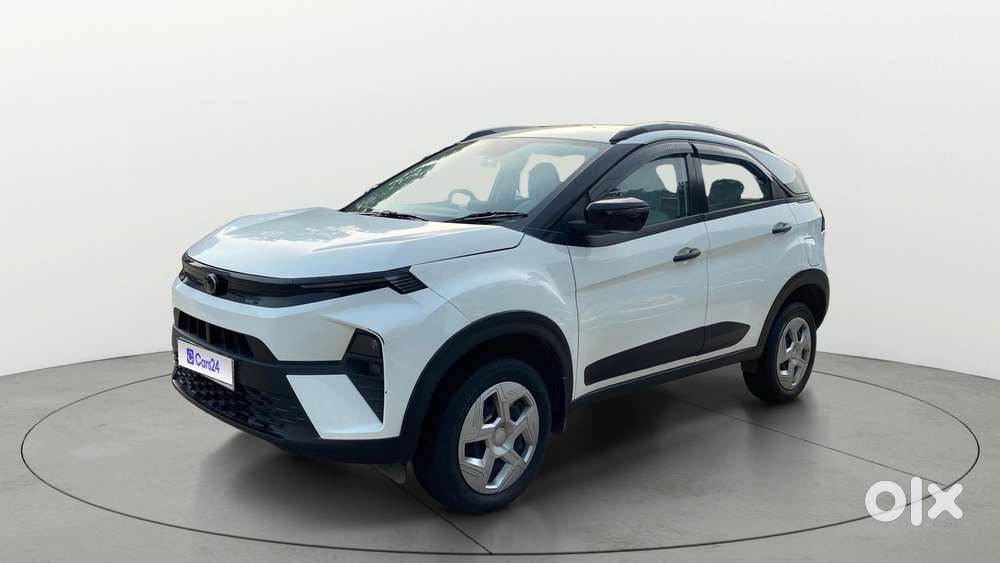 Tata Nexon Pure (s) 1.2 Petrol 6amt, 2024, Petrol
