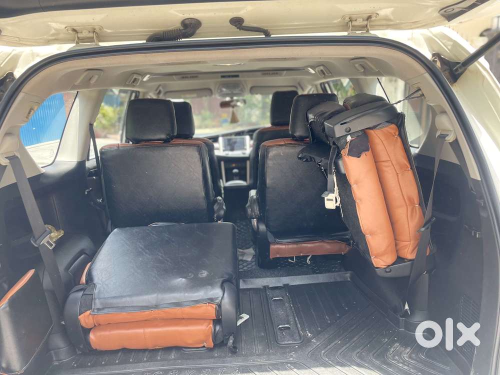 Toyota Innova Crysta 2.7 Vx Mt, 2022, Petrol