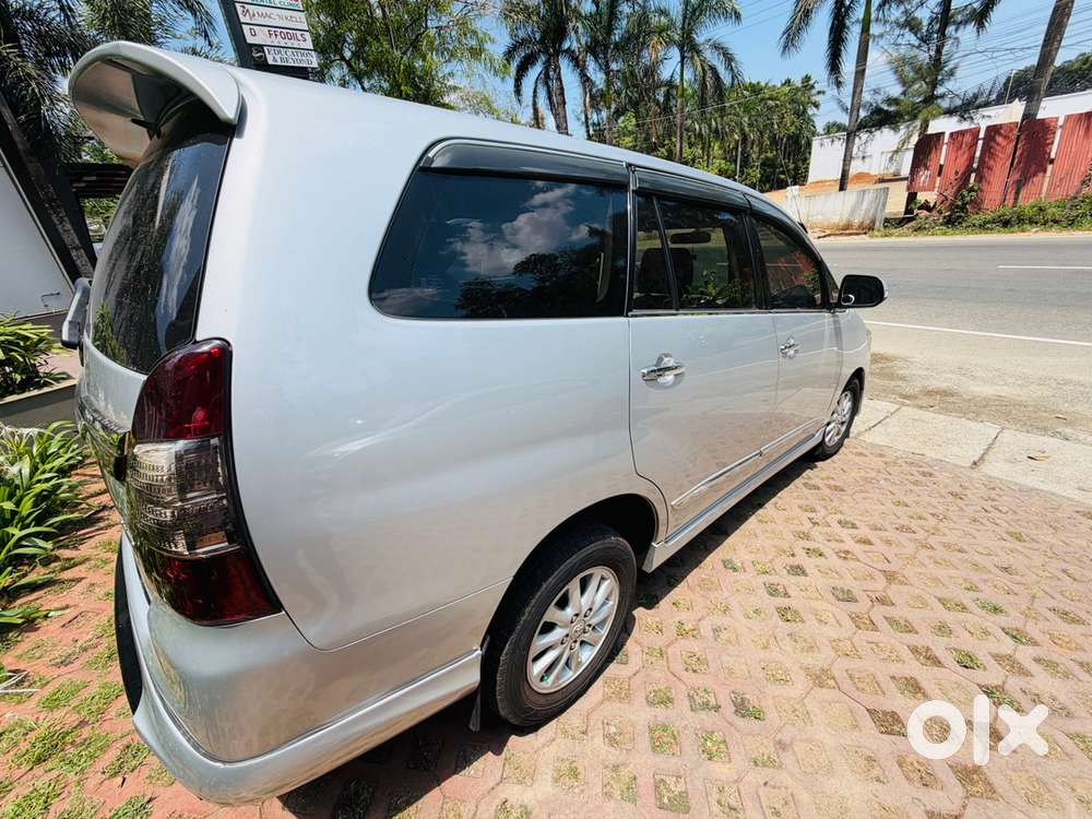 A Well-maintained Toyota Innova V Option (2013) Available For Sale.