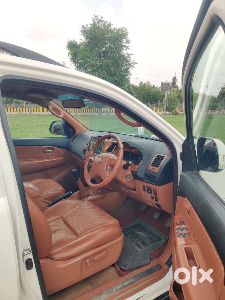 Toyota Fortuner 3.0 4x2 Mt, 2014, Diesel
