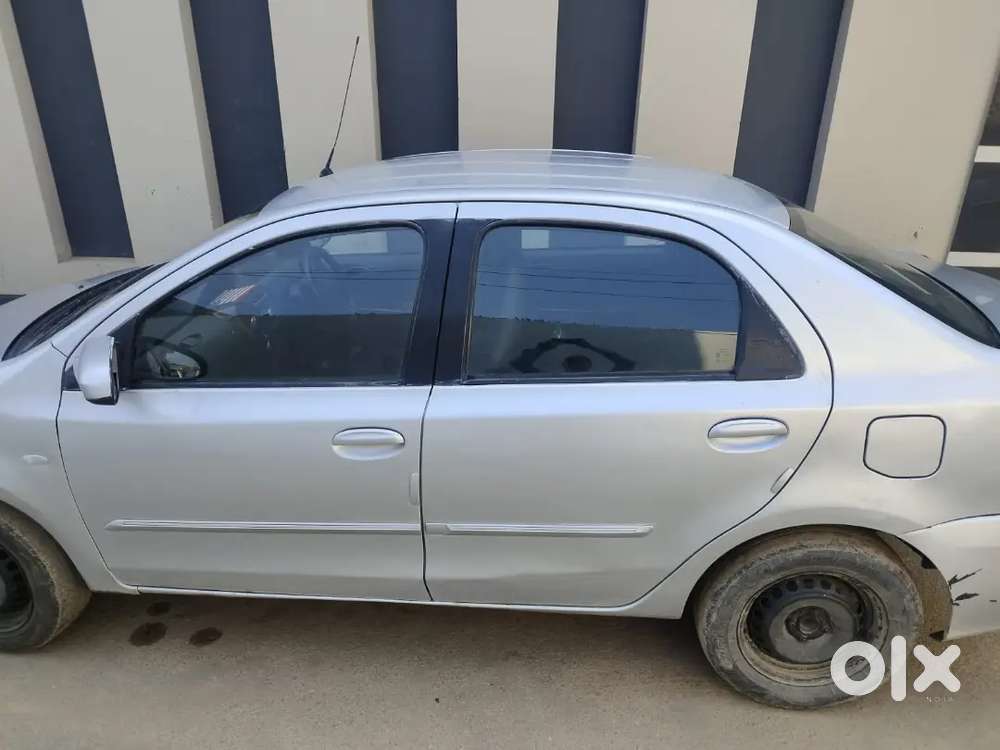 Toyota Etios 2012