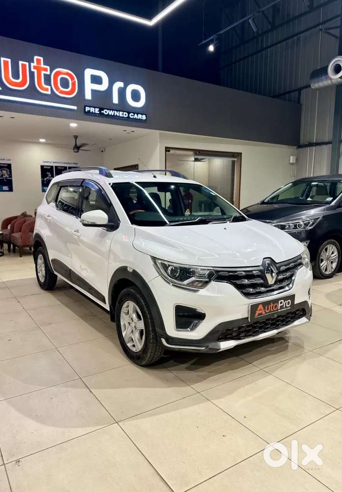 Renault Triber Rxz, 2019, Petrol