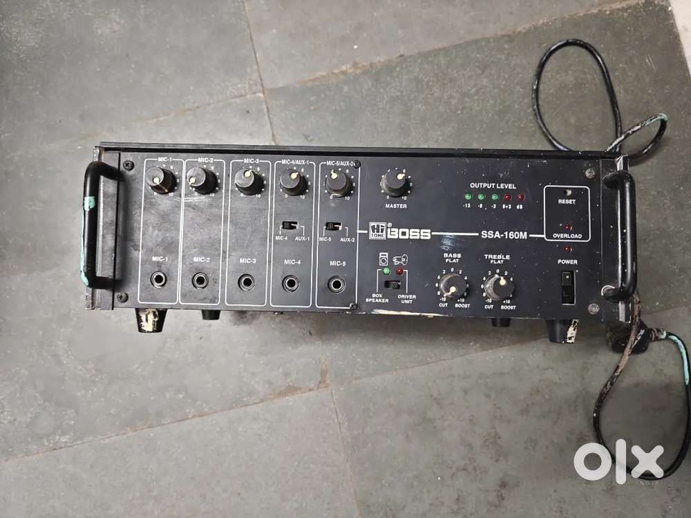 Amplifier 180 volts ,Boss company 10 years old