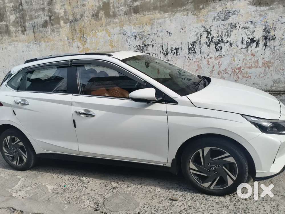 Hyundai I20 Asta 2022 Sunroof Petrol