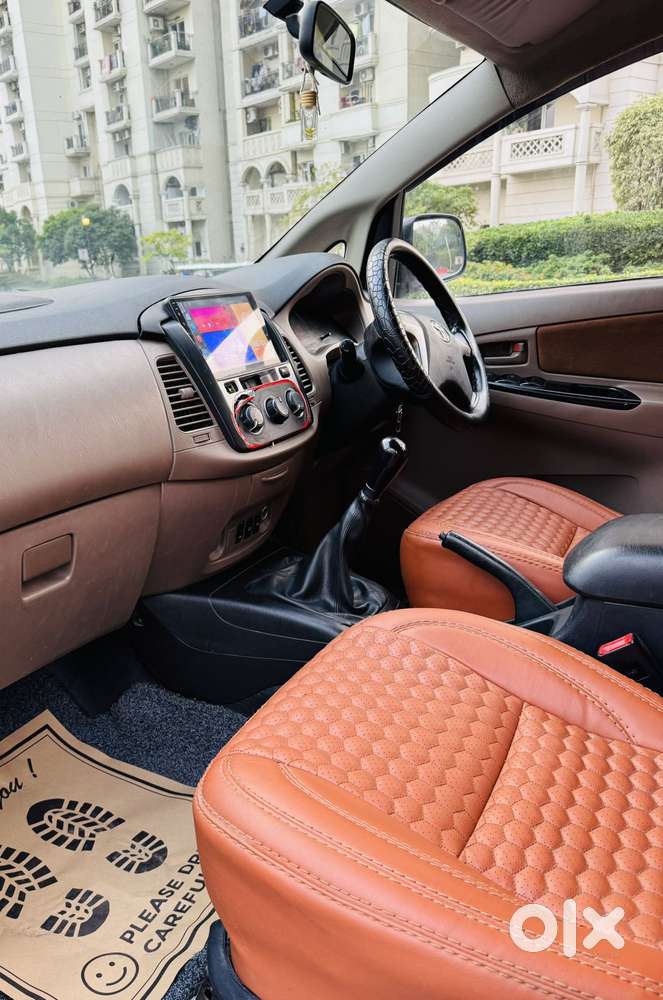Toyota Innova 2.5 G (diesel) 8 Seater, 2015, Diesel