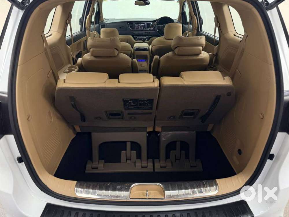 Kia Carnival Limousine, 2022, Diesel