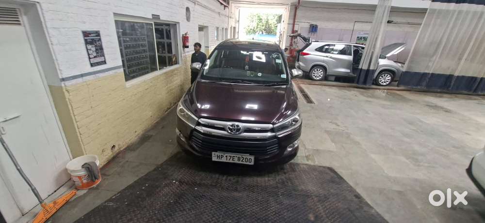 Toyota Innova Crysta 2017