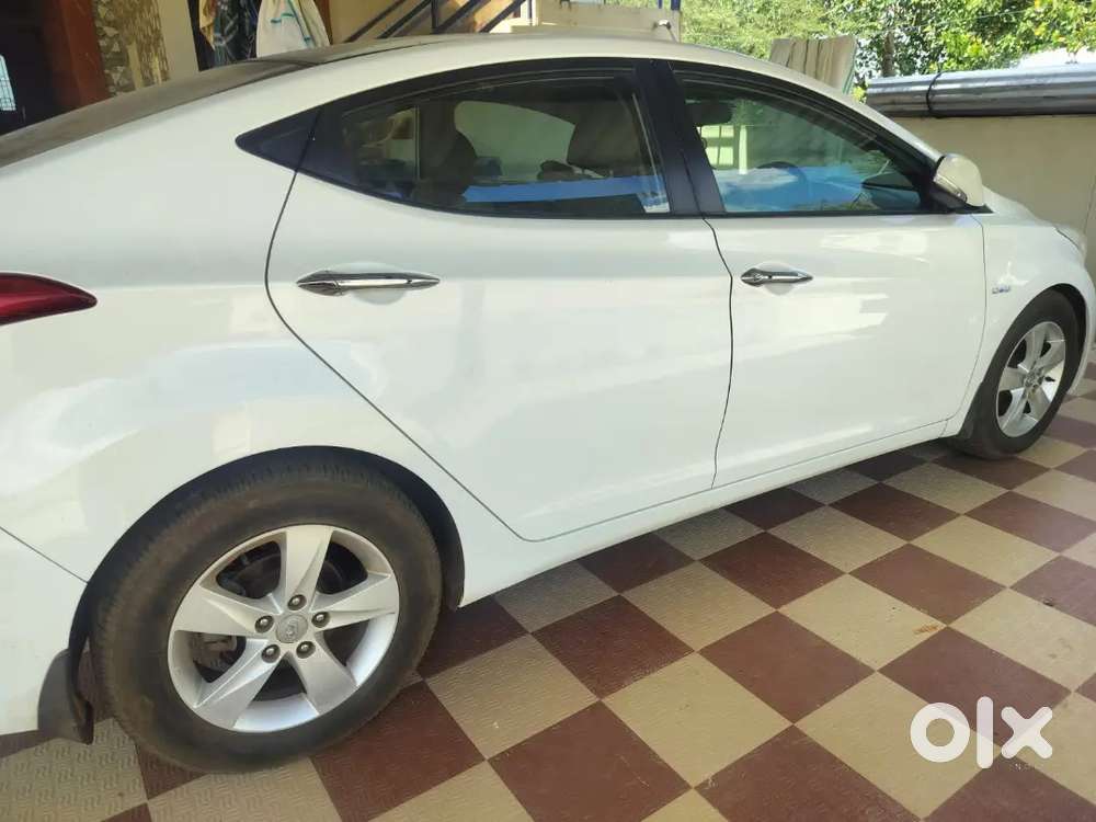 Hyundai Elantra 2012 Diesel Well Maintained