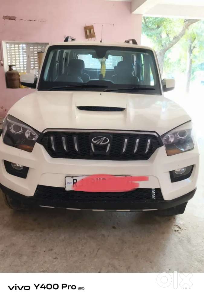 Mahindra Scorpio 2017