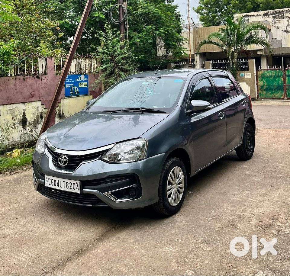 Toyota Etios Liva 1.2 V, 2017, Petrol