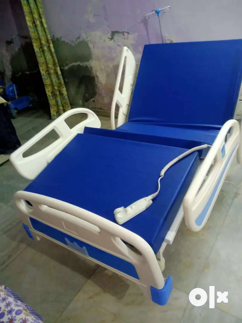 ICU ELECTRIC HOSPITAL BED - Beds & Wardrobes - 1763116227