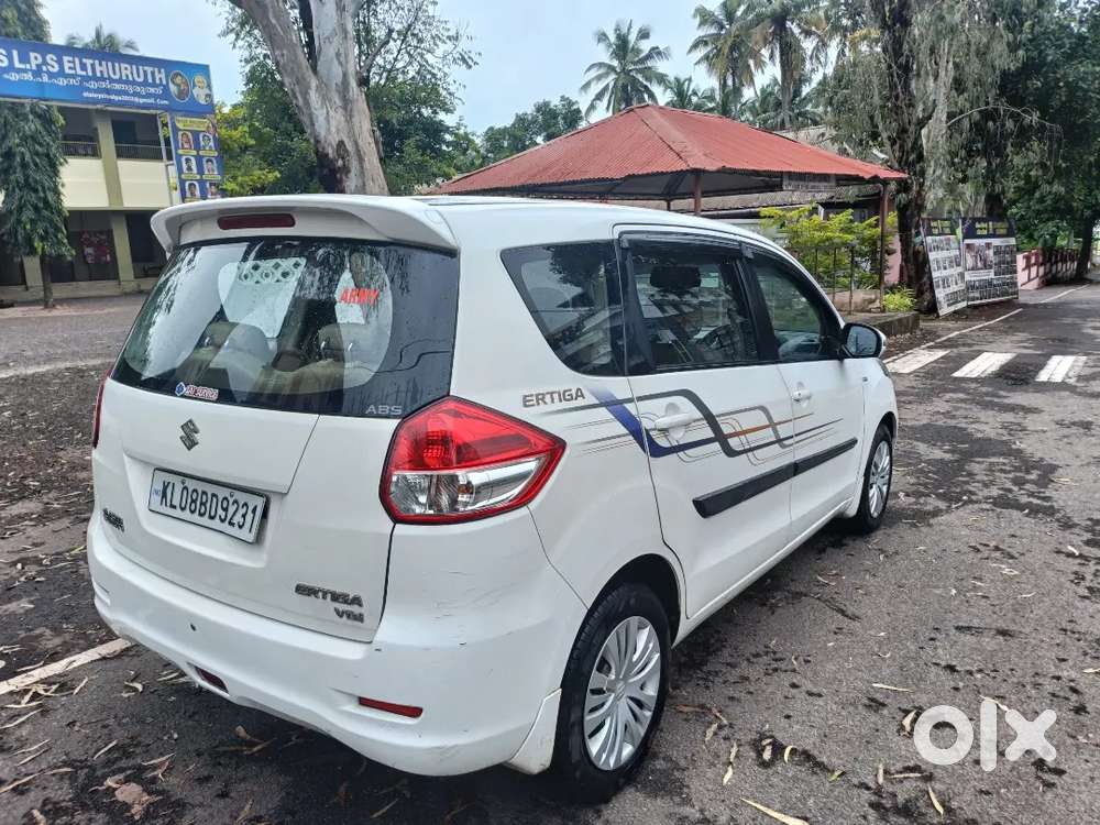 Maruti Suzuki Ertiga Vxi 2014