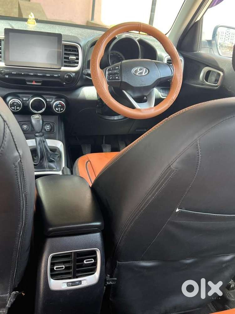 Hyundai Petrol Manual 2021