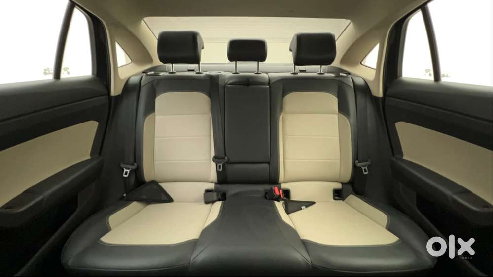 Skoda Slavia Style 1.5l Tsi Dsg, 2022, Petrol