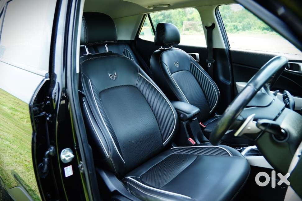 Hyundai Venue 1.0 Sx (o) Turbo Dct, 2023, Petrol