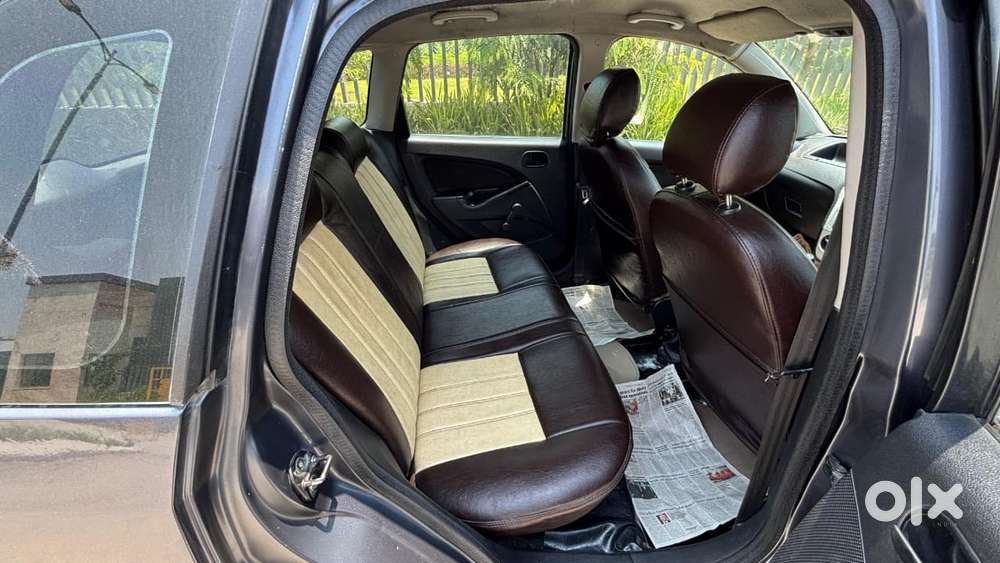 Ford Figo Ambiente, 2010, Petrol
