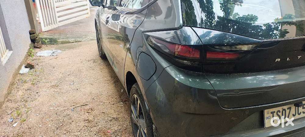 Tata Altroz Petrol Well Maintained