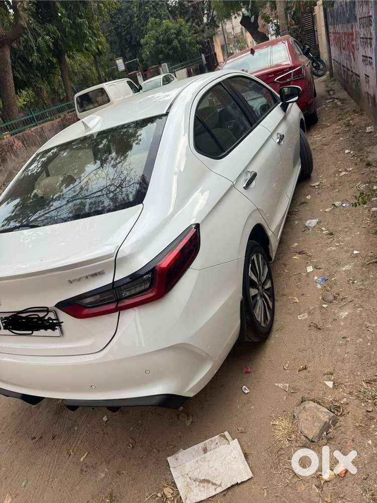 Honda City Zx 2024 Petrol 15000 Km Driven