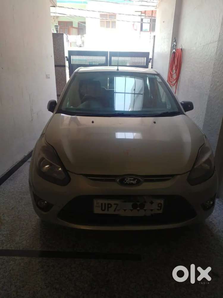 Ford Figo 2011 Manual Petrol