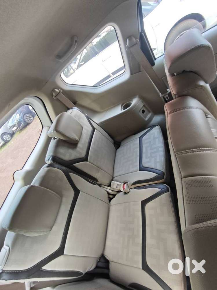 Maruti Suzuki Ertiga Vxi (o) Cng, 2025, Petrol