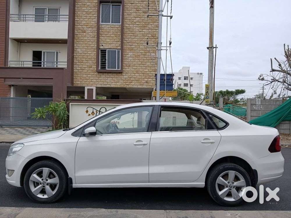 Skoda Rapid 1.0 Style At, 2016, Diesel