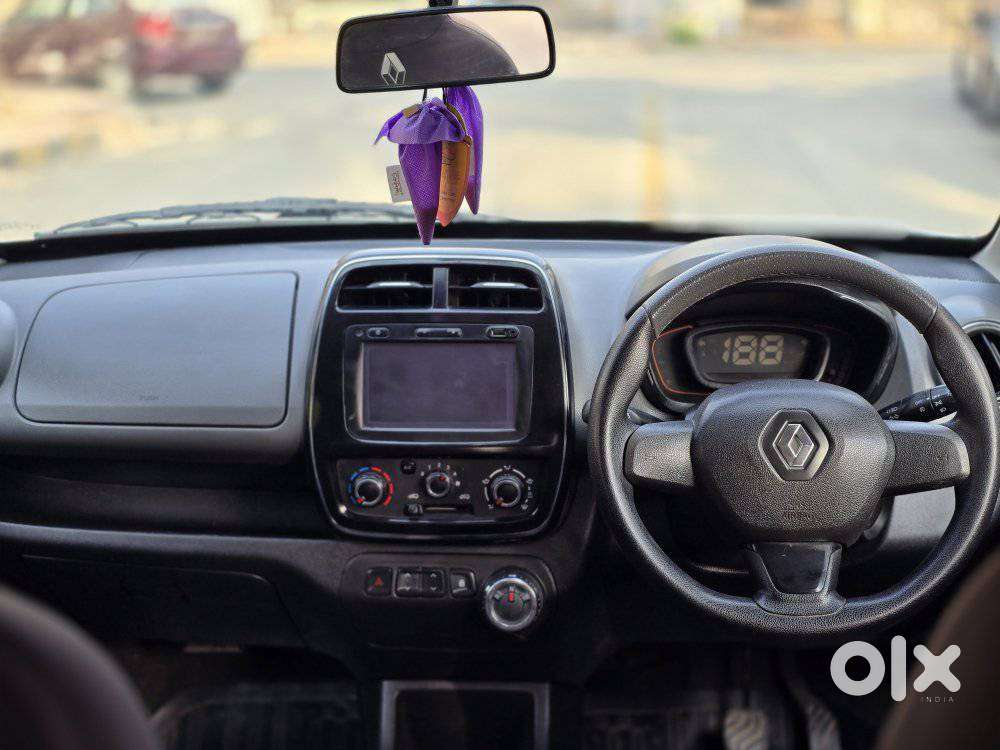Renault Kwid 1.0 Rxt (o) Easy-r, 2018, Petrol