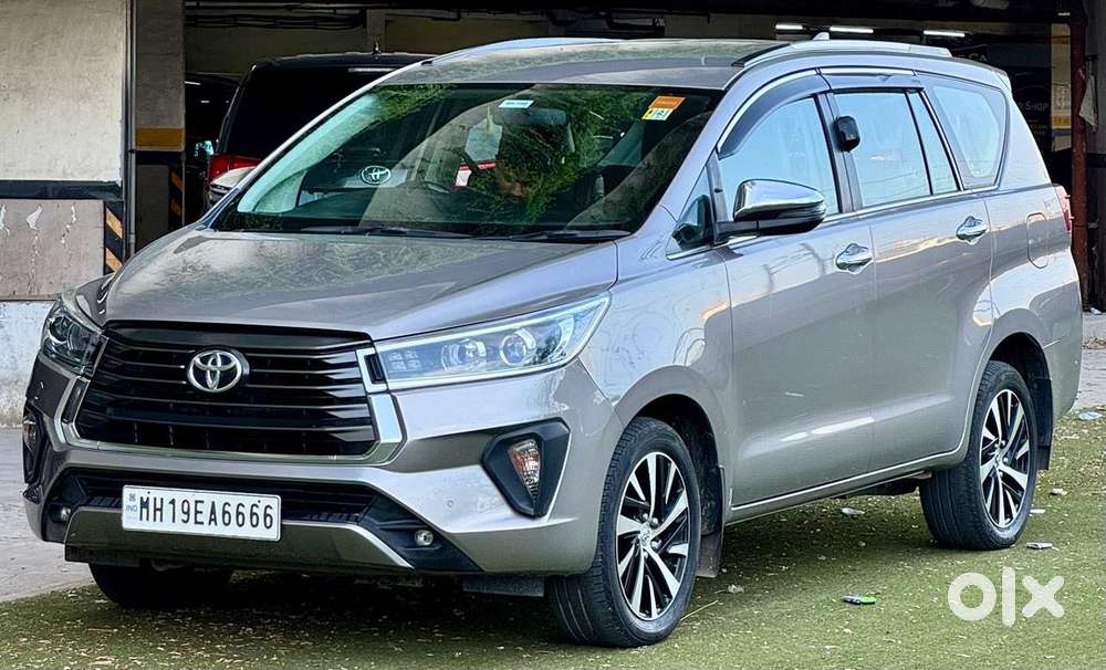 Toyota Innova Crysta [2020-ongoing] 2.7 Zx At 7 Str, 2022, Petrol