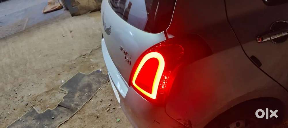 Maruti Suzuki Swift 2009 Good Condition Company Service Alloy Wheel