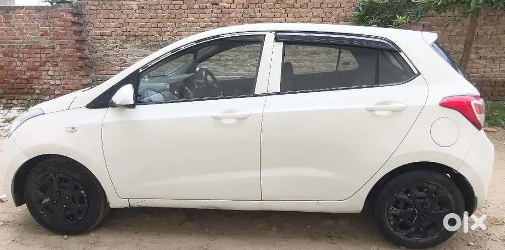 Hyundai Grand I10 2014 Petrol+cng